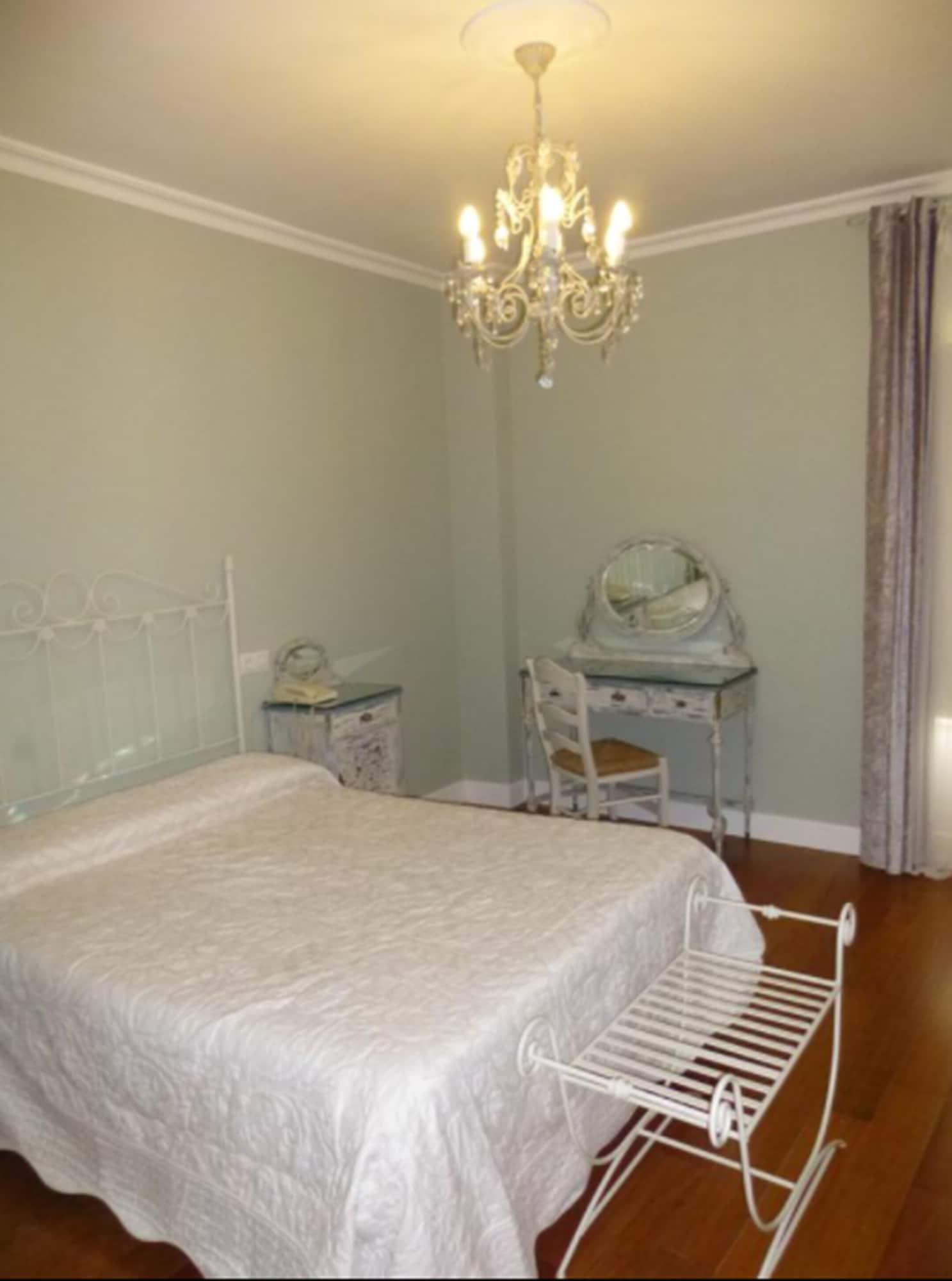 Le Petit Paris Hotell Sevilla Eksteriør bilde