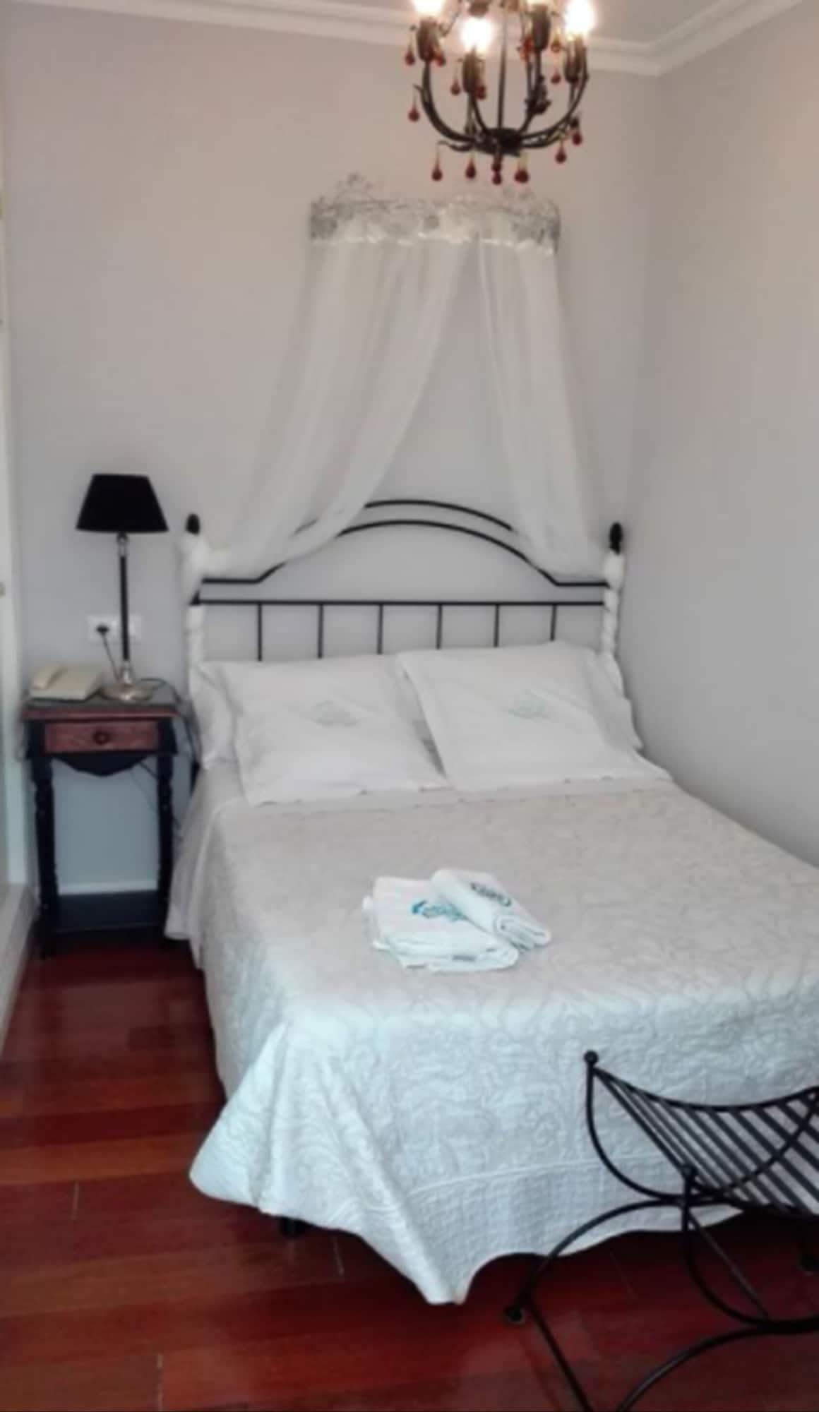 Le Petit Paris Hotell Sevilla Eksteriør bilde