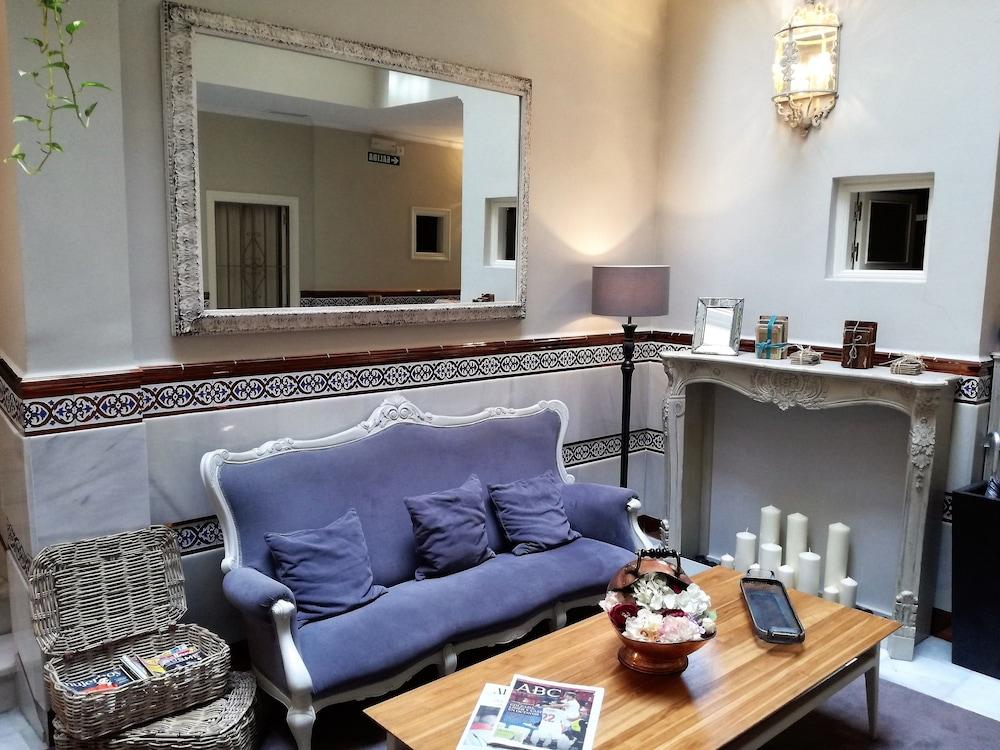 Le Petit Paris Hotell Sevilla Eksteriør bilde