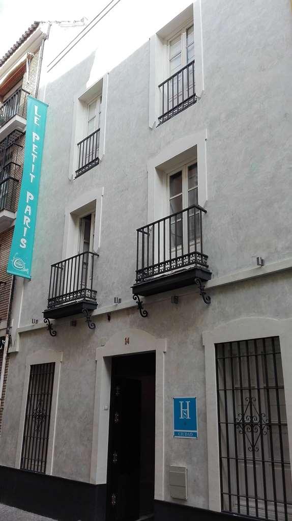 Le Petit Paris Hotell Sevilla Eksteriør bilde
